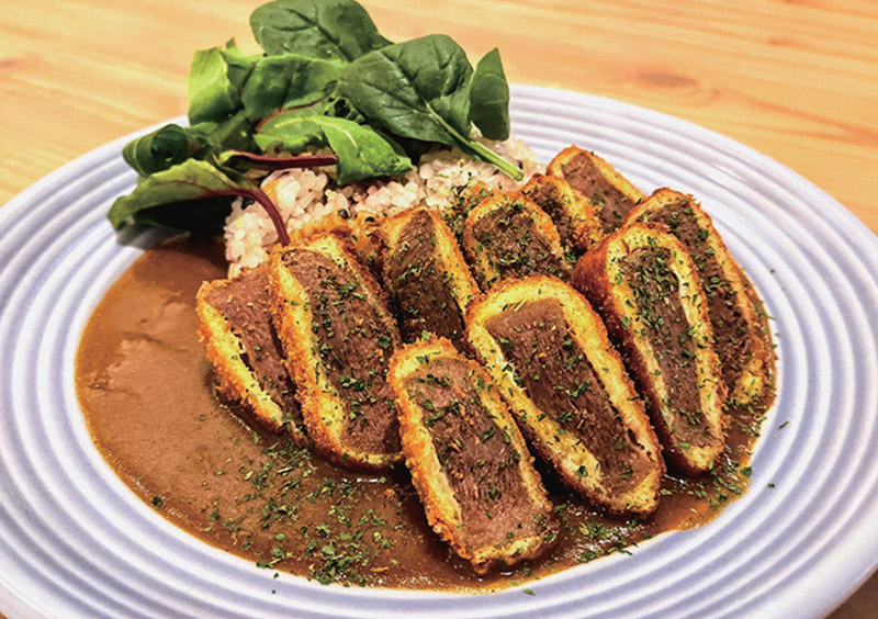 牛タンカツカレー